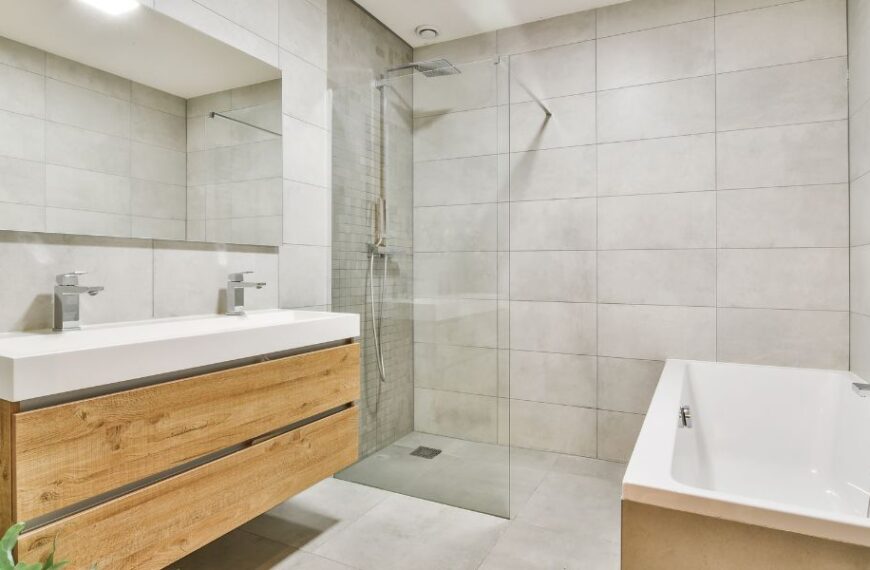 Bathroom makeover: How to create a minimalist space that radiates serenit