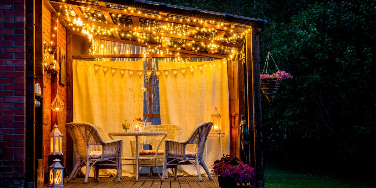 Cozy nooks: creating inviting outdoor spaces, even in colder weather