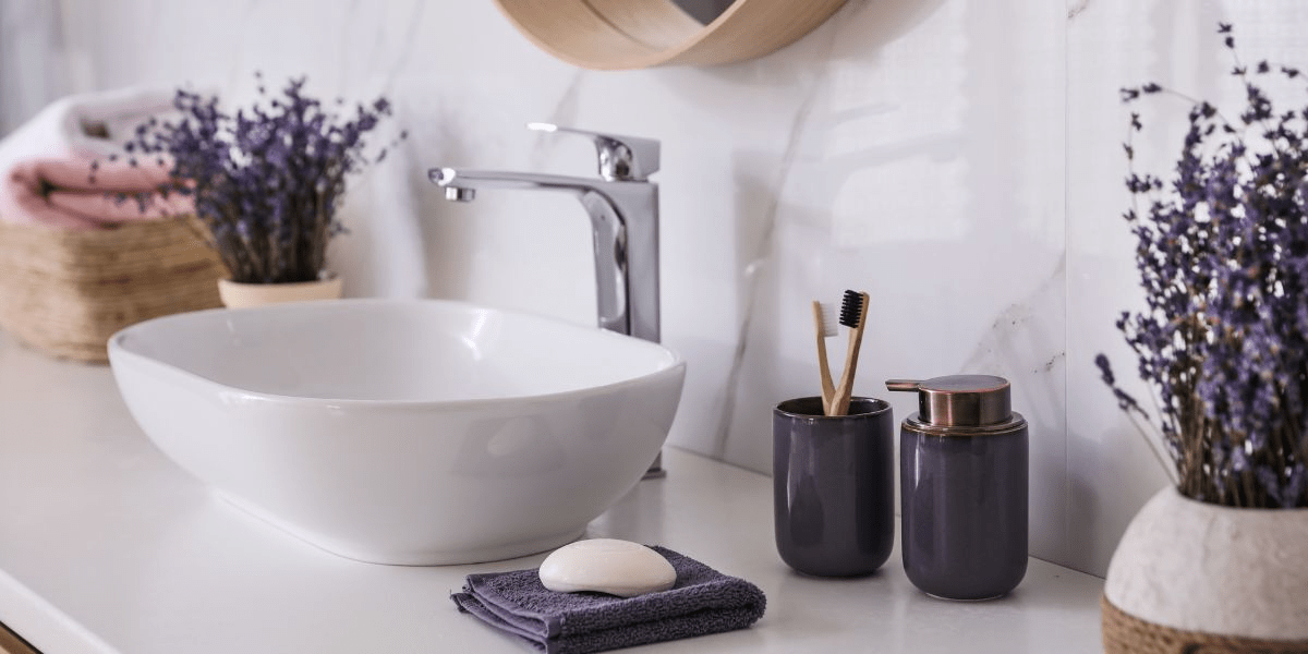 Transform your bathroom on a budget: Quick and affordable makeover ideas that will amaze you!